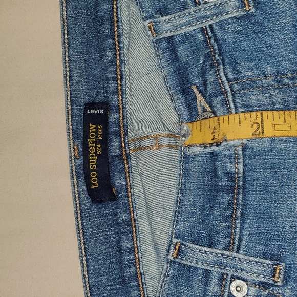 Levi's Bootcut Jeans - Picture 5 of 8